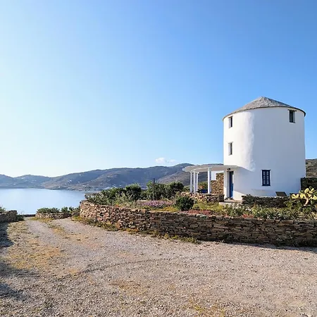 Stavros Bay Semesterbostad