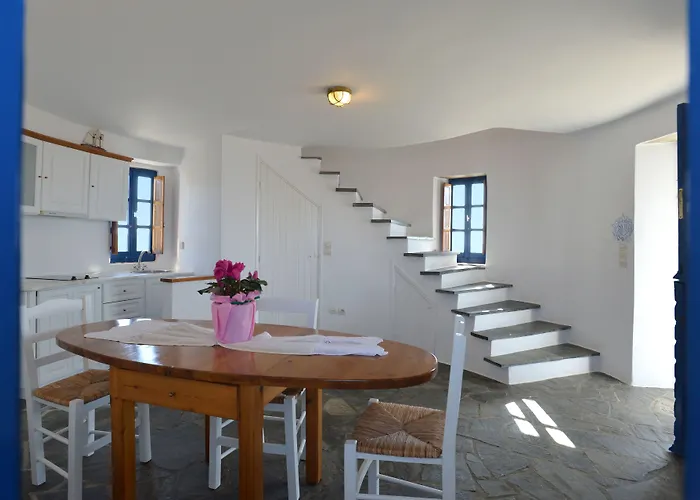 Stavros Bay Wyspa Tinos